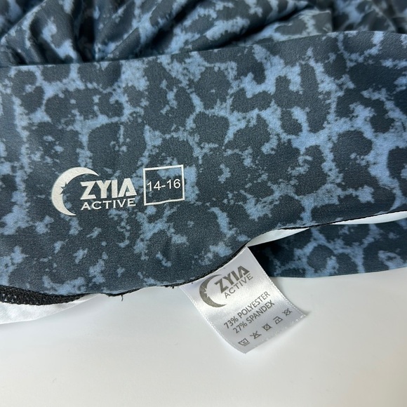 Zyia Active Blue Stone Leopard Scrunch Butt Light and Lux 14-16 - Picture 6 of 7